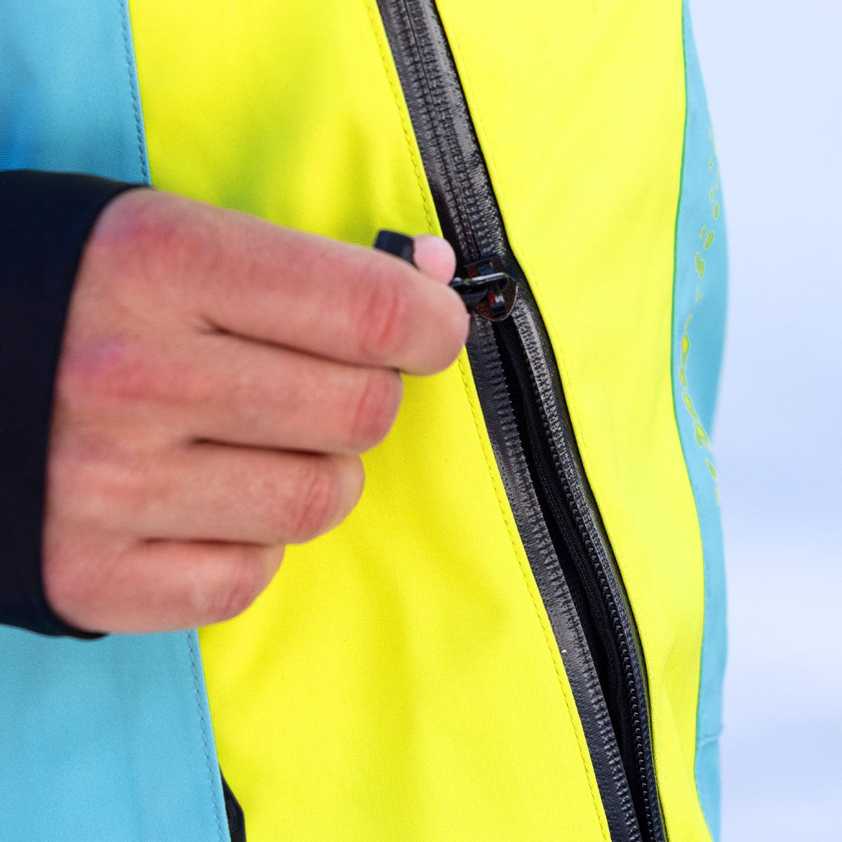  
YKK Zippers